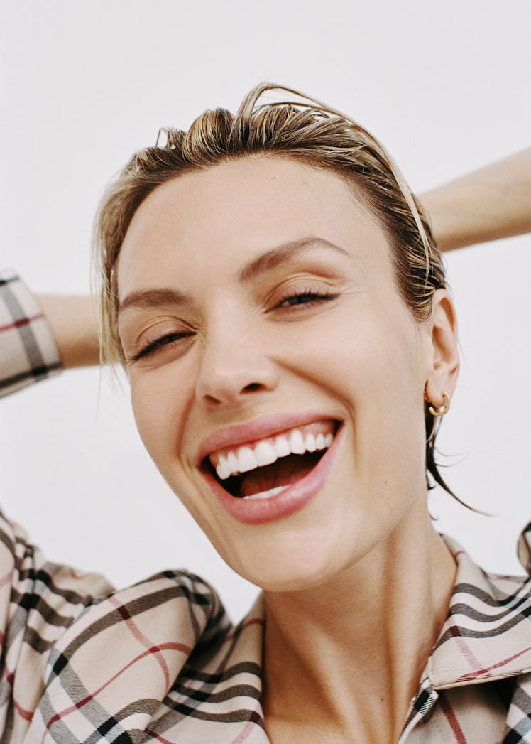 Red Sonja: Wallis Day és Jane Goodall, az ikonja!