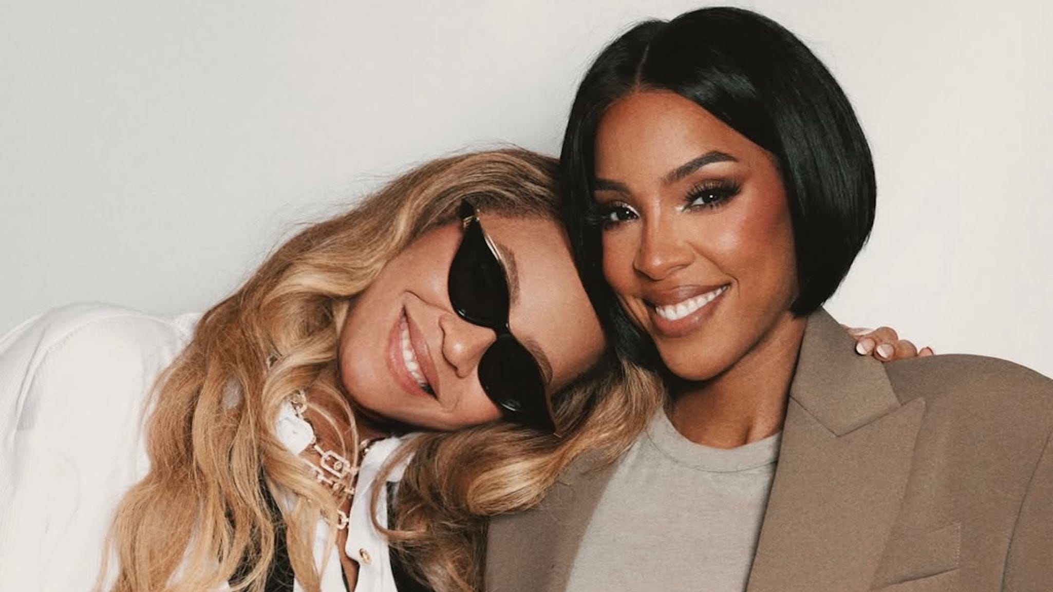 Beyoncé merész újragondolása a klasszikus öltönynek!