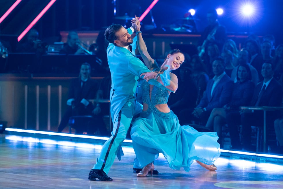 „Elvonási tünetek: Whitney Leavitt a 'Dancing' után!”