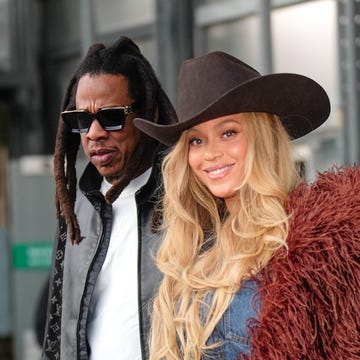 Selena Gomez és SZA: Lánybúcsú Sabrina Carpenter koncertjén!