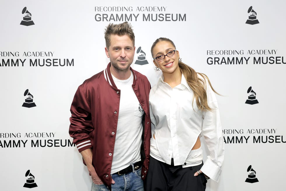 Ryan: Ki az a rejtélyes figura Tate McRae új dalában?