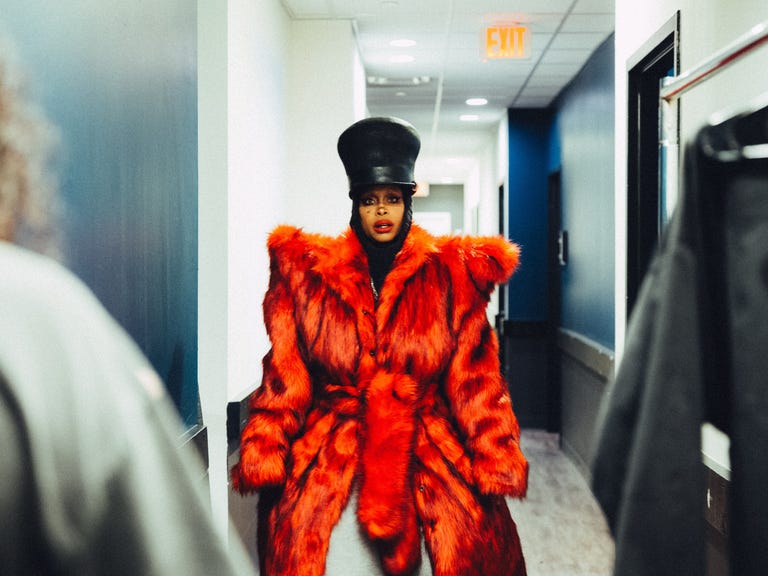 Erykah Badu stílusa: 25 éves Mama's Gun turné titkai!