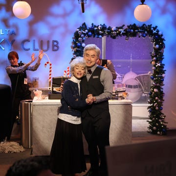 Leopard bikiniből Galliano ruhába vált Dua Lipa!