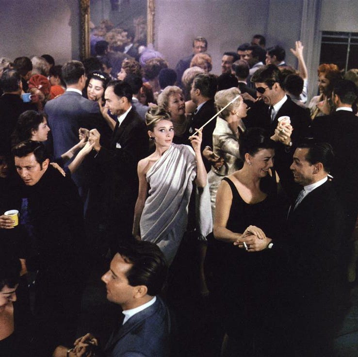 Ünnepi Öltözetek: 9 Stílus Minden Alkalomra!