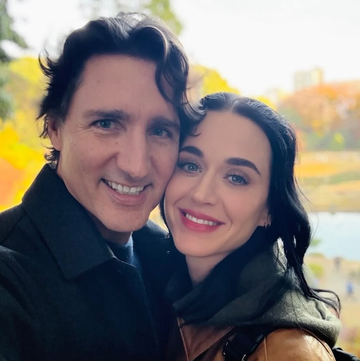 Latin-amerikai zenei tiszteletadás Dua Lipa turnéján!