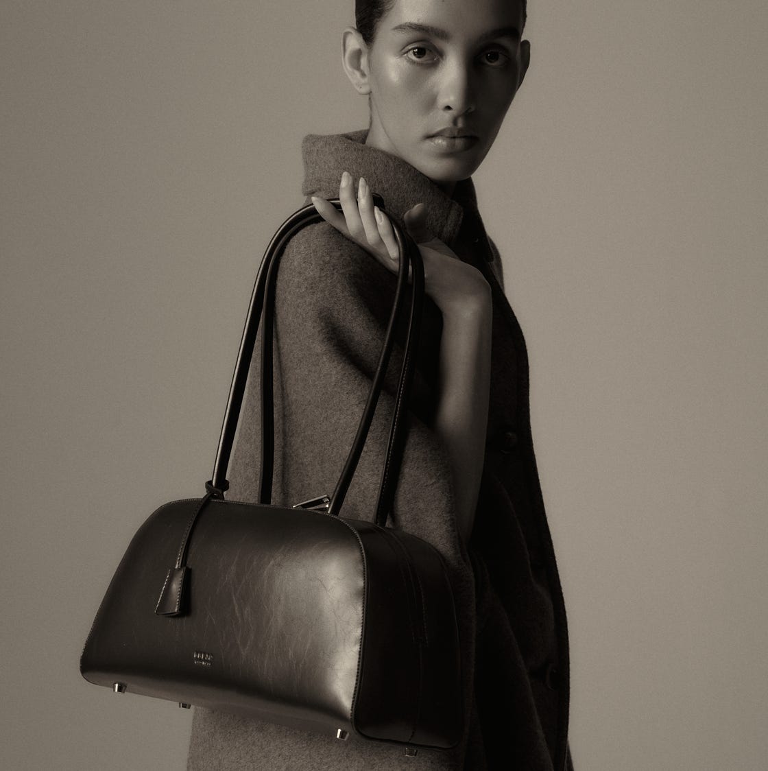 Táska, amit a celebek imádnak – árak 300 dollár alatt!