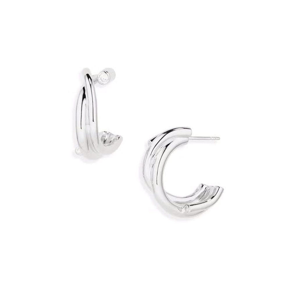 Hogyan öltözzünk munkába a fagyos időben?