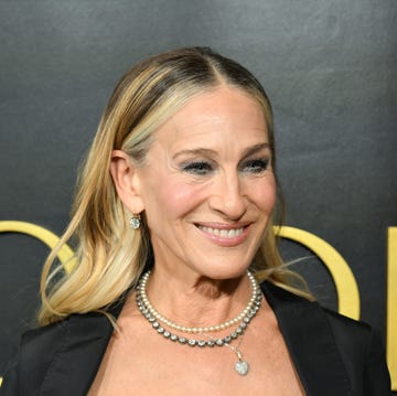 Hailey Bieber: Valentin-napi kampány a Victoria's Secret-től!