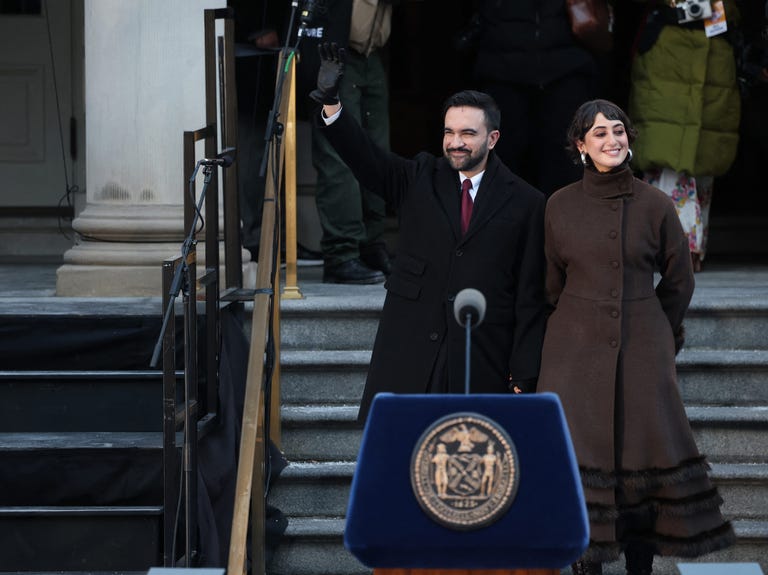 Első Hölgy: New York Városának Új Stílusa az Inauguráción!