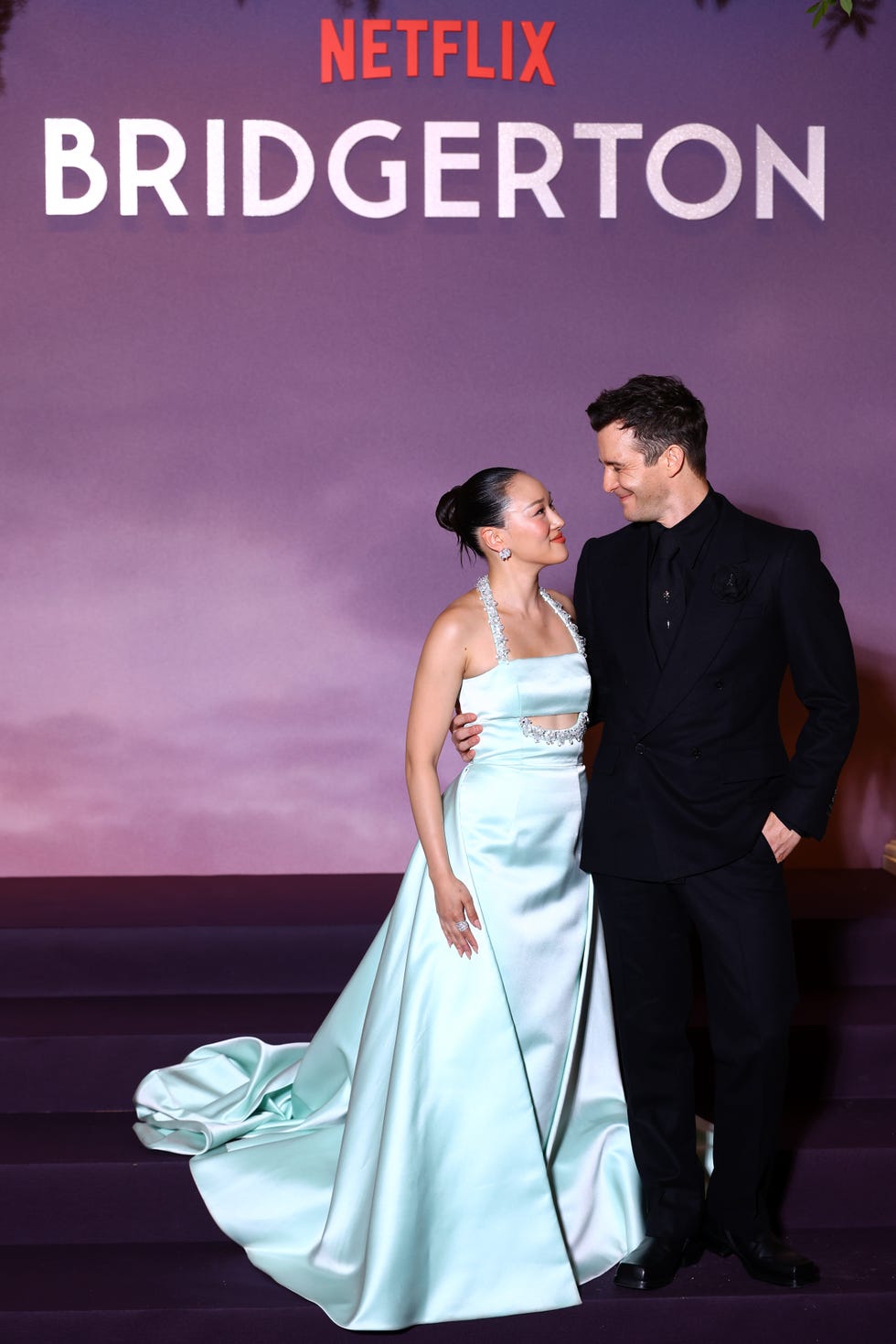 Luke Thompson titkos randi története: rövid és édes!