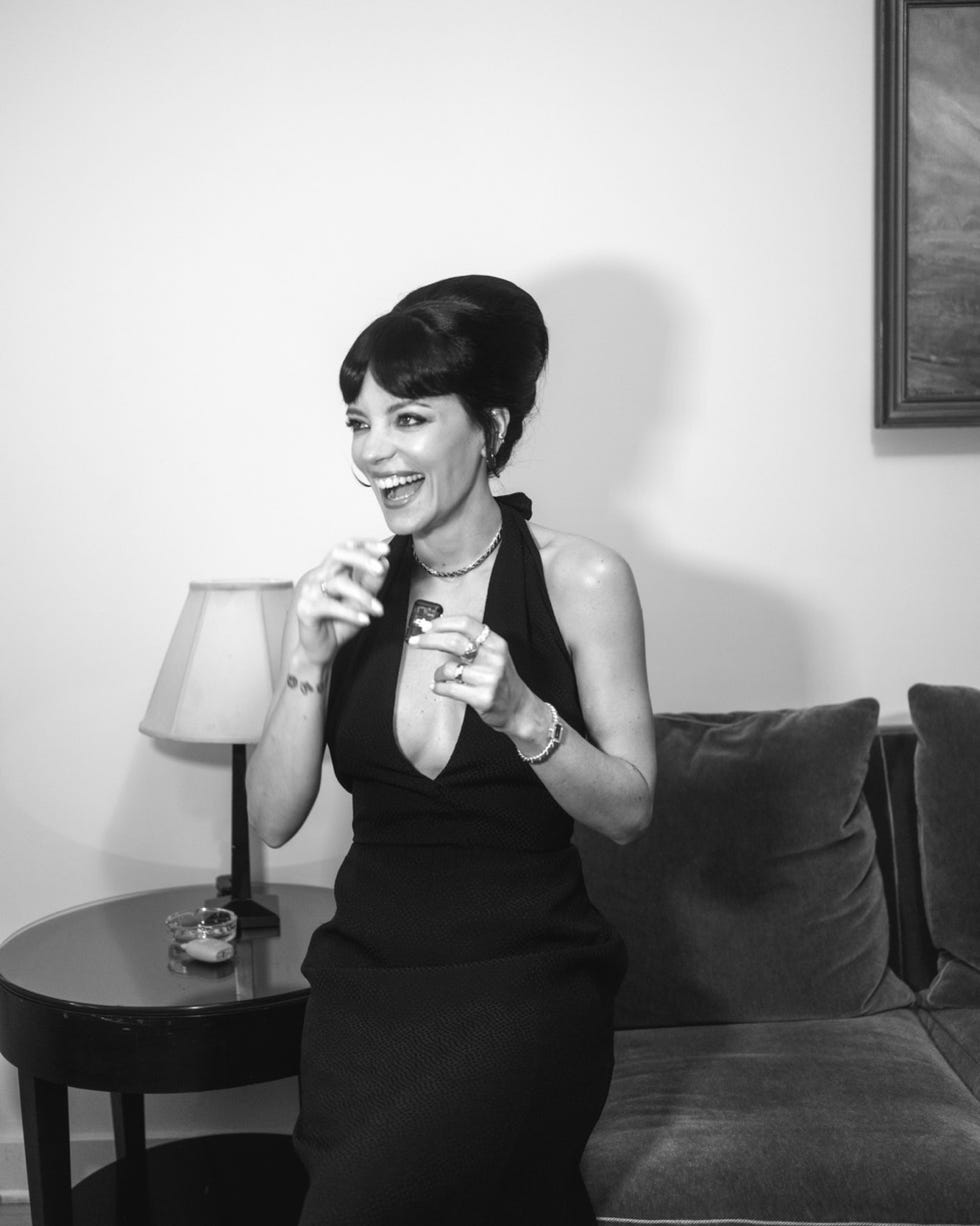 Készülj Lily Allen-nel egy Chanel estéére a Chateau Marmont-ban!