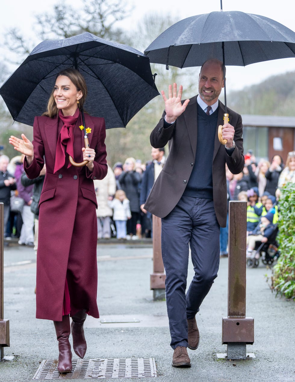 Káprázatos bordó: Katalin hercegné eleganciája!