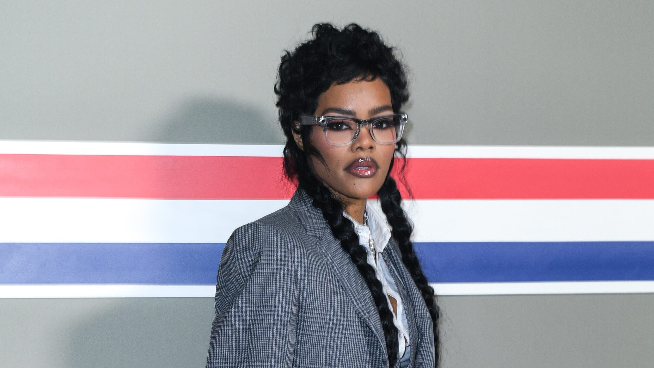 Teyana Taylor és lányai stílusos Thom Browne szettben!