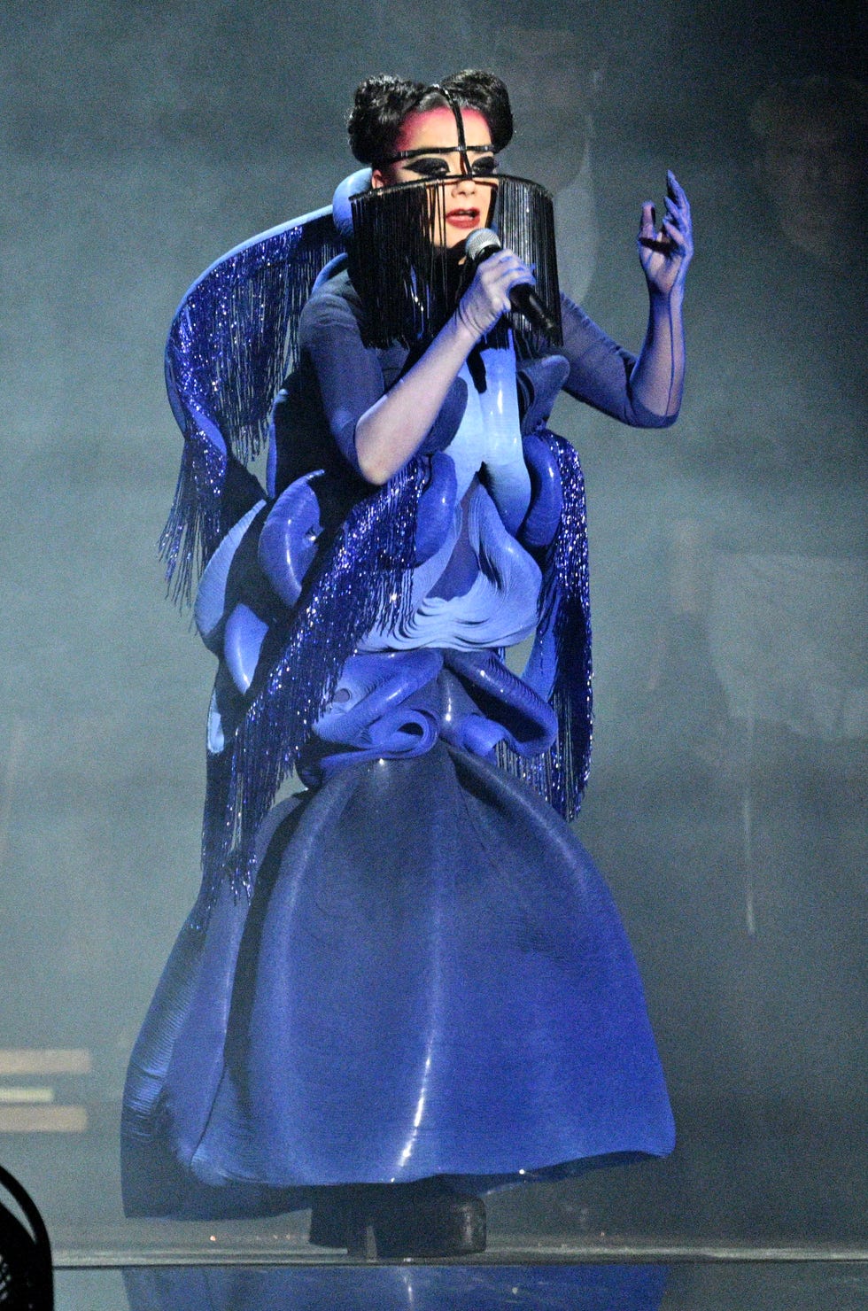 Rosalía és Björk: Két különböző színpadi stílus a BRIT Awards-on!