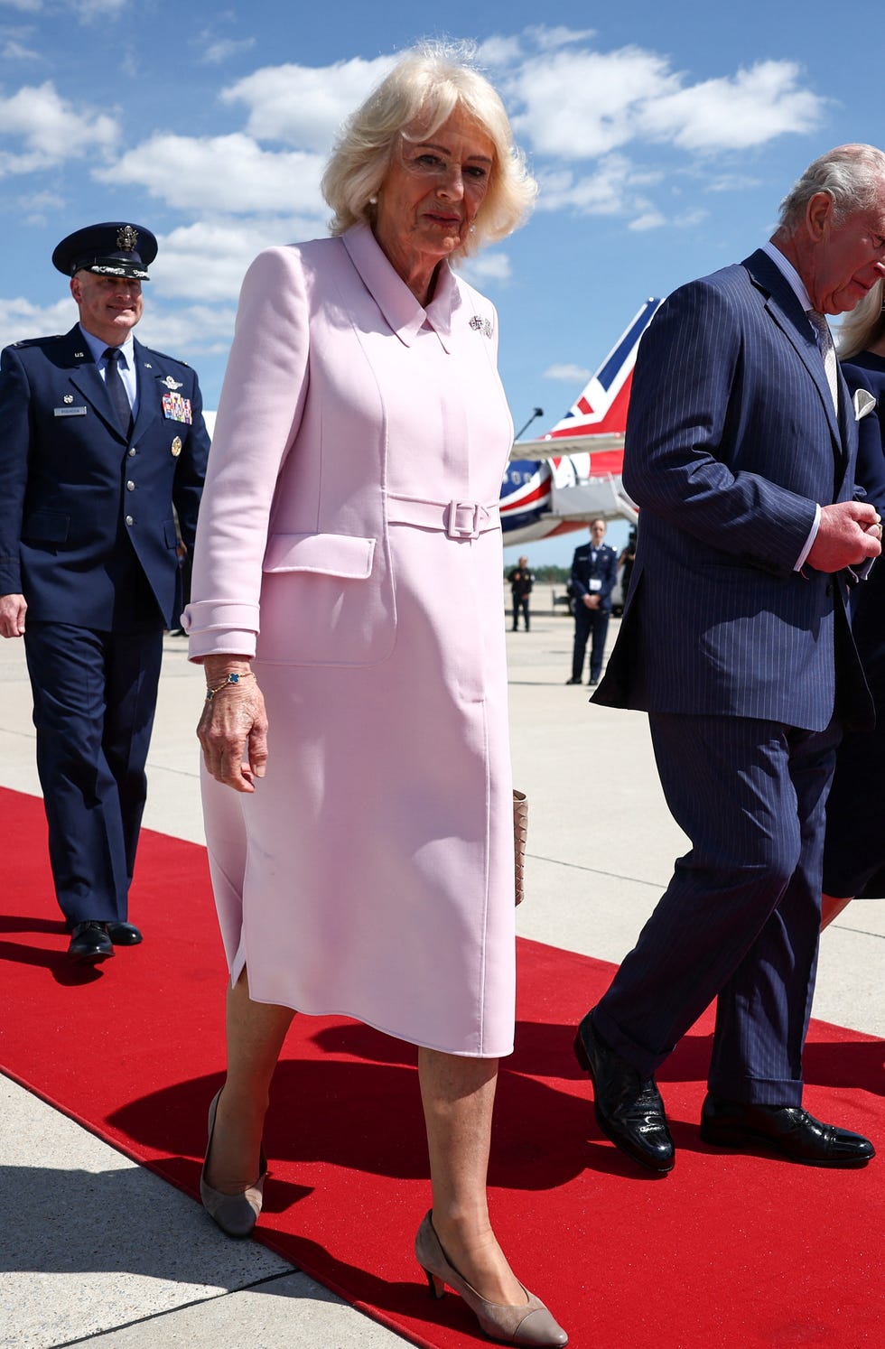 Király Károly és Kamilla Washingtonba érkezett Trumphoz!