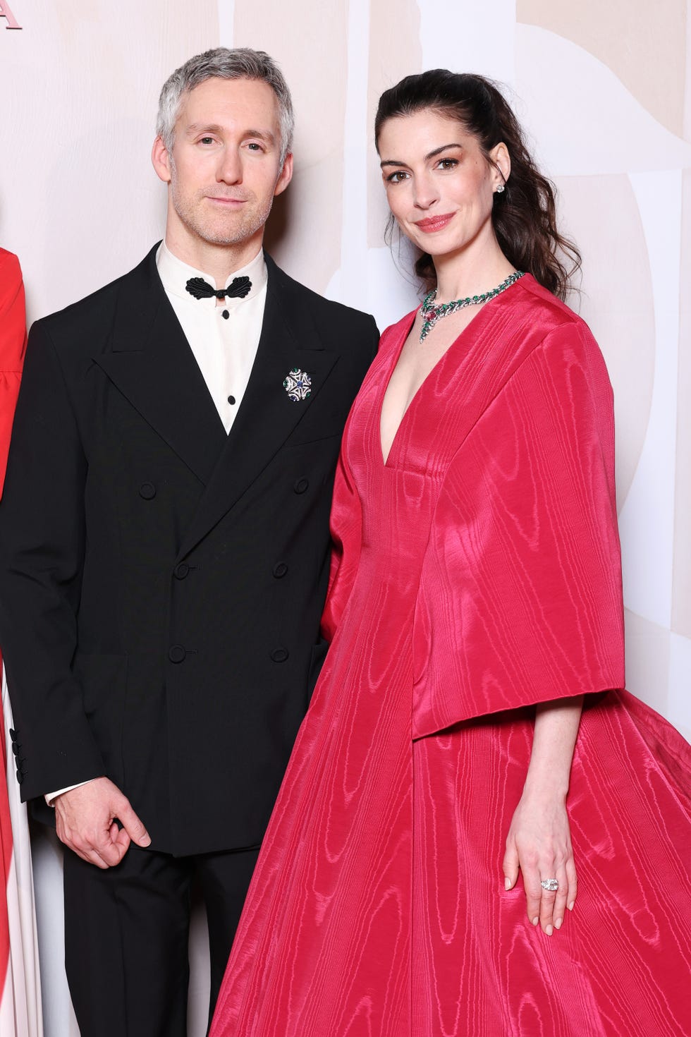 Anne Hathaway férje, Adam Shulman: Ki ő valójában?