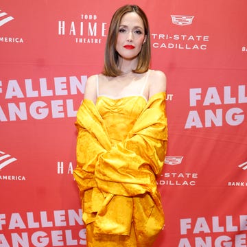 Anne Hathaway lenyűgözően csillog a Nagy Almában!