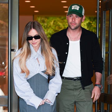 Tanner Fletcher öltönye: Lisa Rinna a vörös szőnyegen!