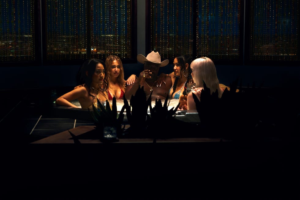 Euphoria: Elkerülhetetlen a férfi tekintet!