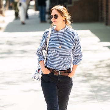 Illúzióruha Simone Ashley-től: Fedezd fel a feltörekvő dizájnert!