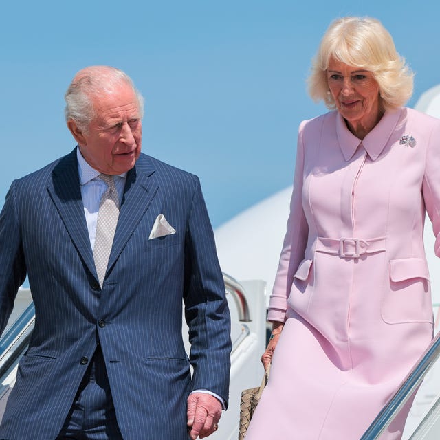 Király Károly és Kamilla Washingtonba érkezett Trumphoz!