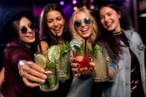 Alkoholmentes bulizás: új lifestyle trend